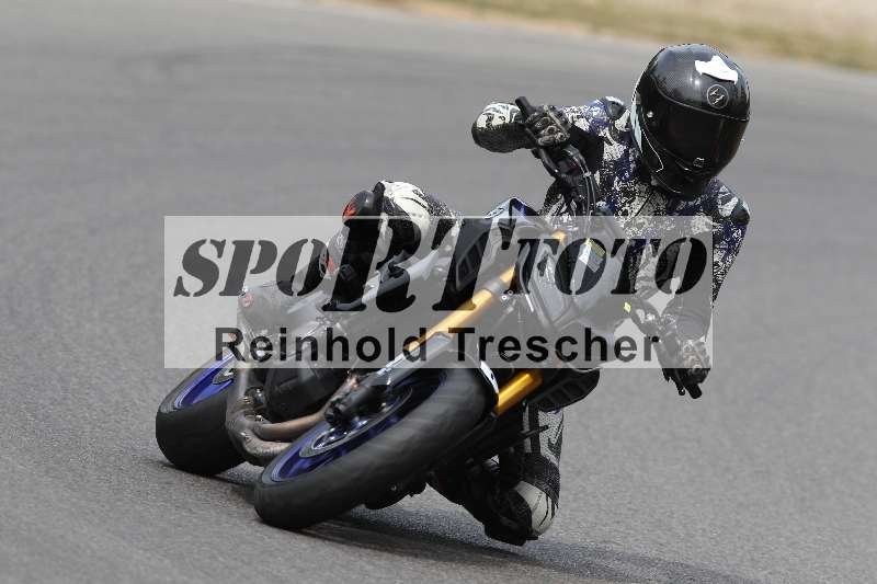 /Archiv-2022/55 14.08.2022 Plüss Moto Sport ADR/Einsteiger/56